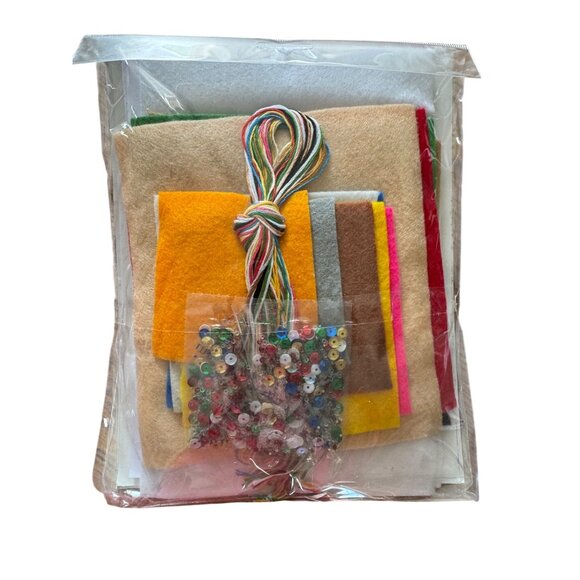 DIY Felt Christmas Ornament Kit With 12 Designs By Design Works Crafts - Picture 2 of 3